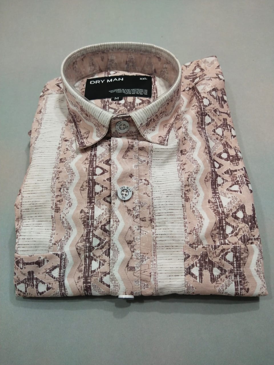 Full sleeve print shirt