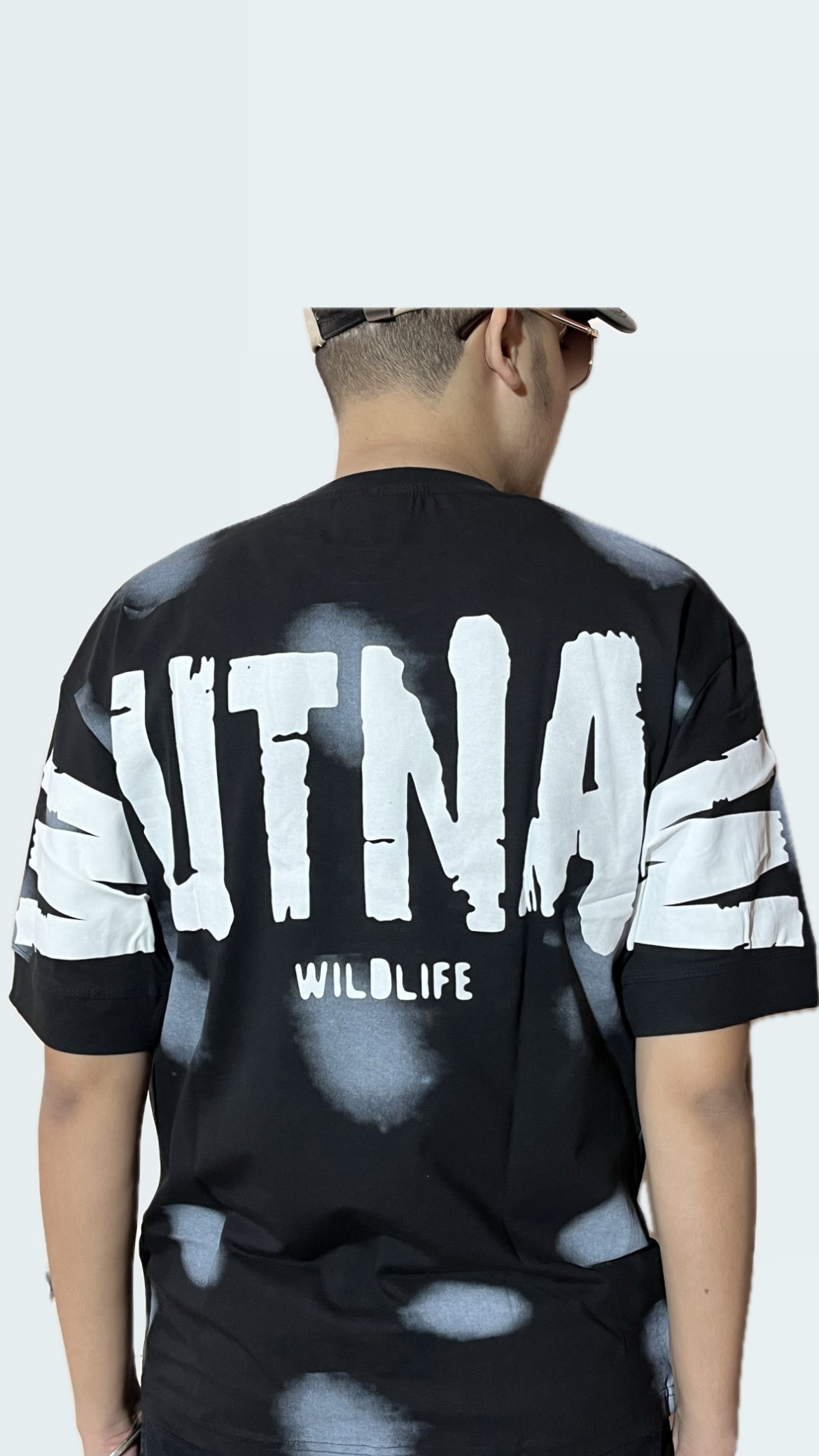 Drop shoulder t shirt