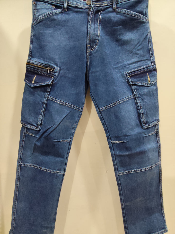 Blue colour straight jeans