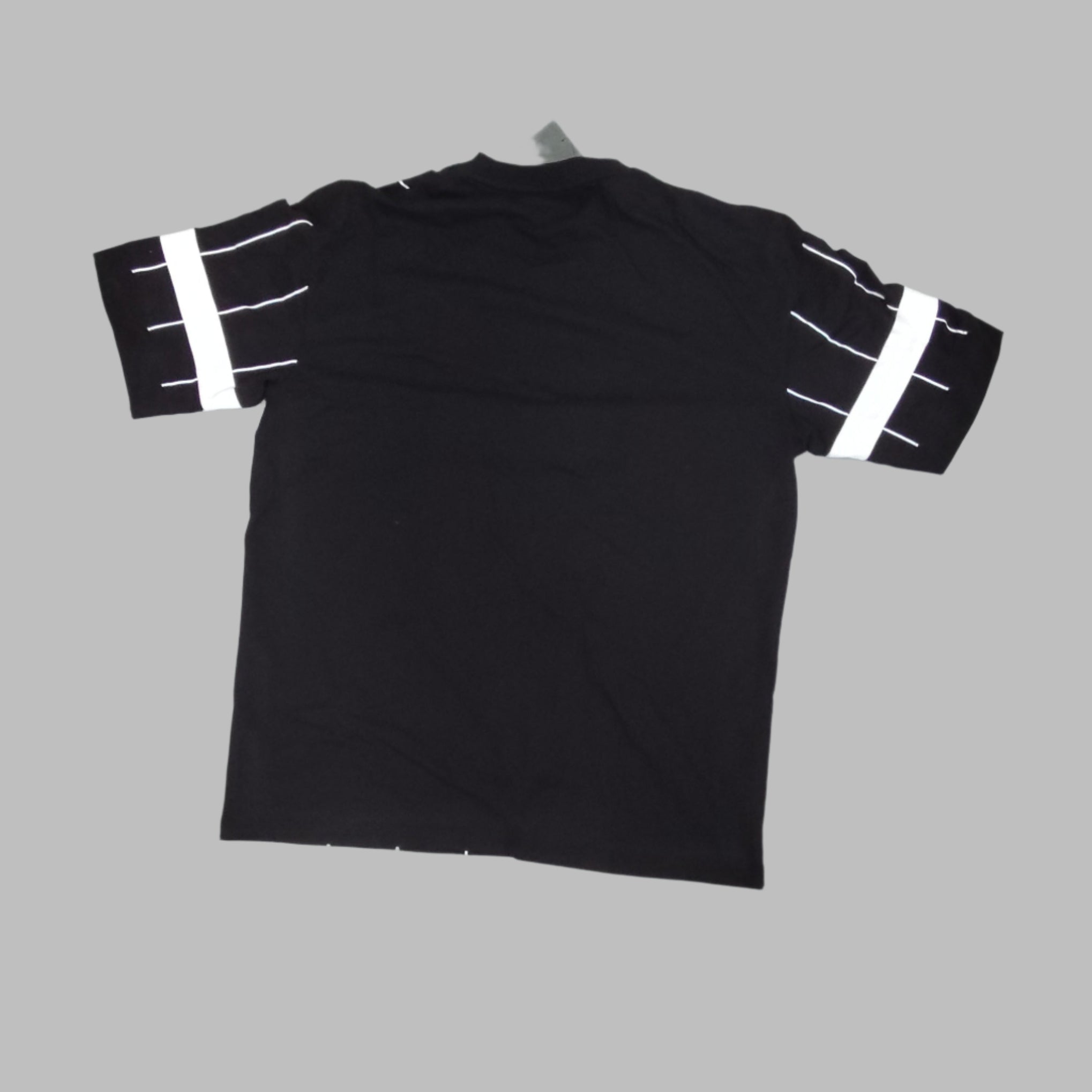 Drop shoulder t shirt