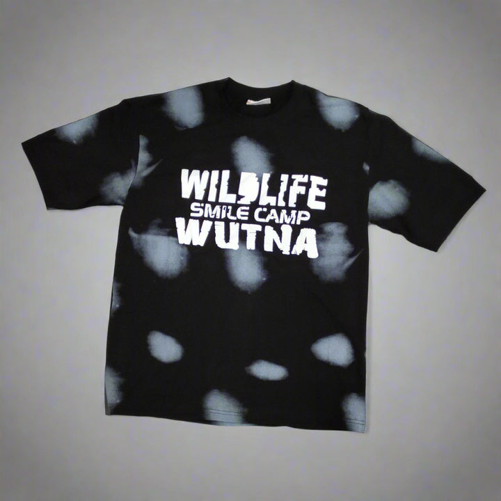 Drop shoulder t shirt