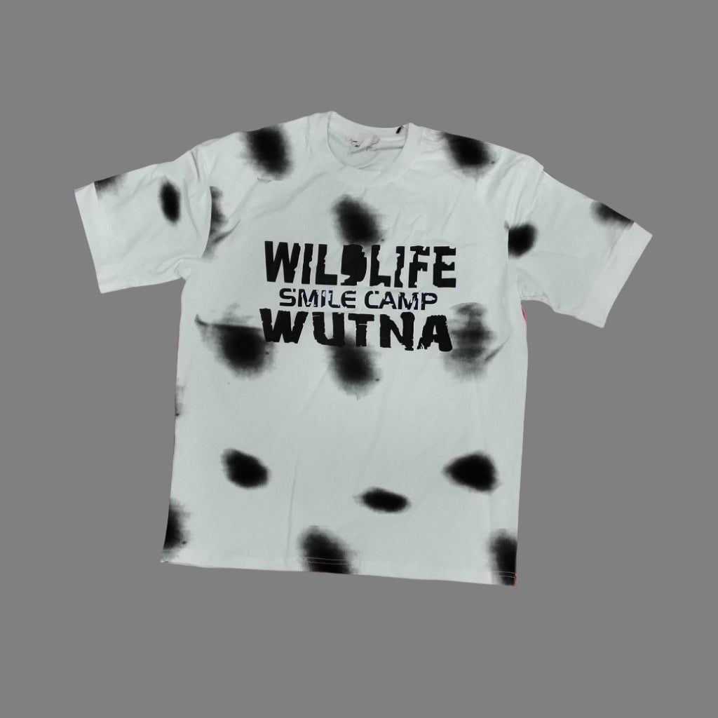 Drop shoulder t shirt