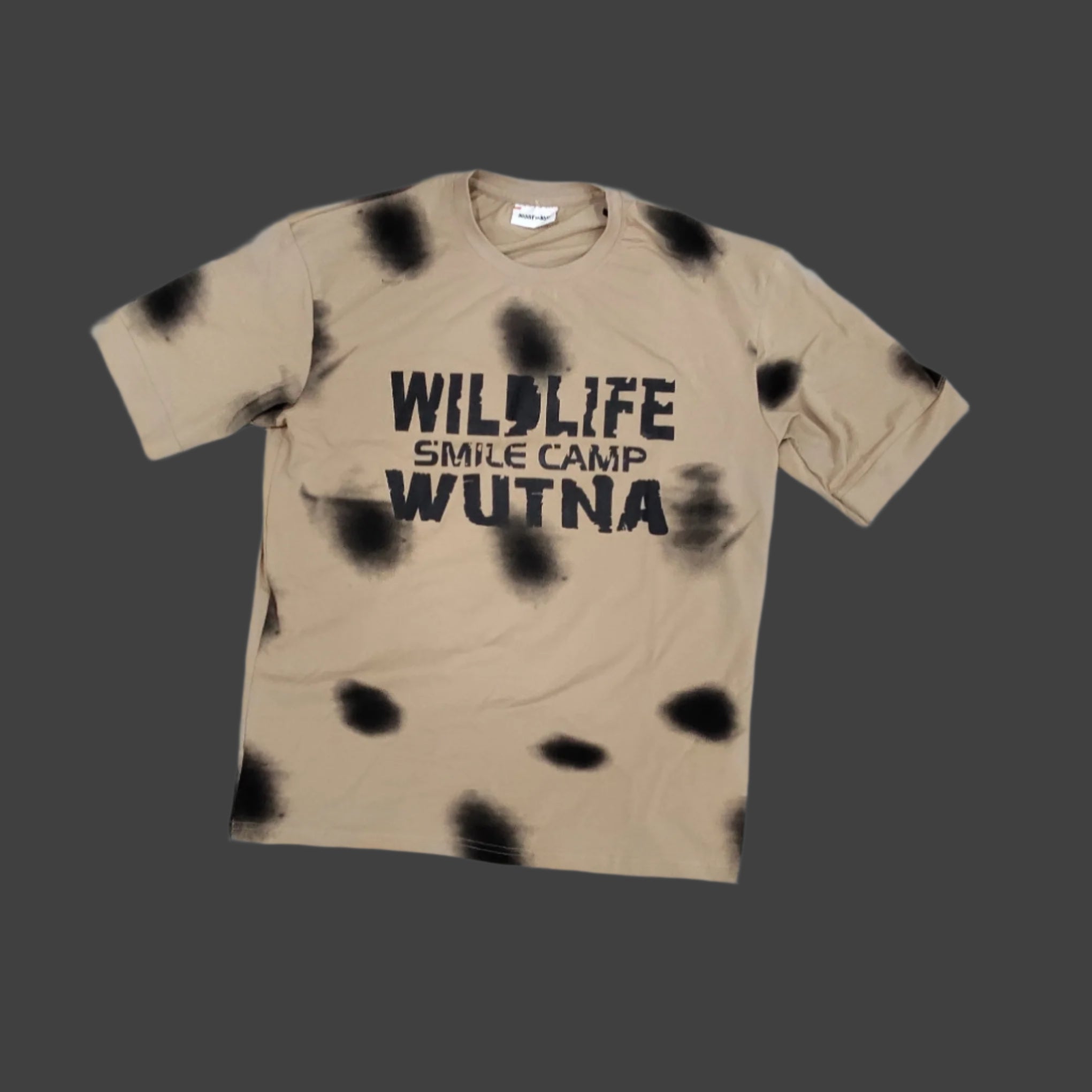 Drop shoulder t shirt