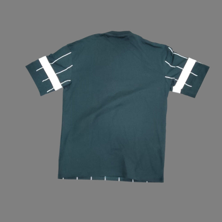 Drop shoulder t shirt