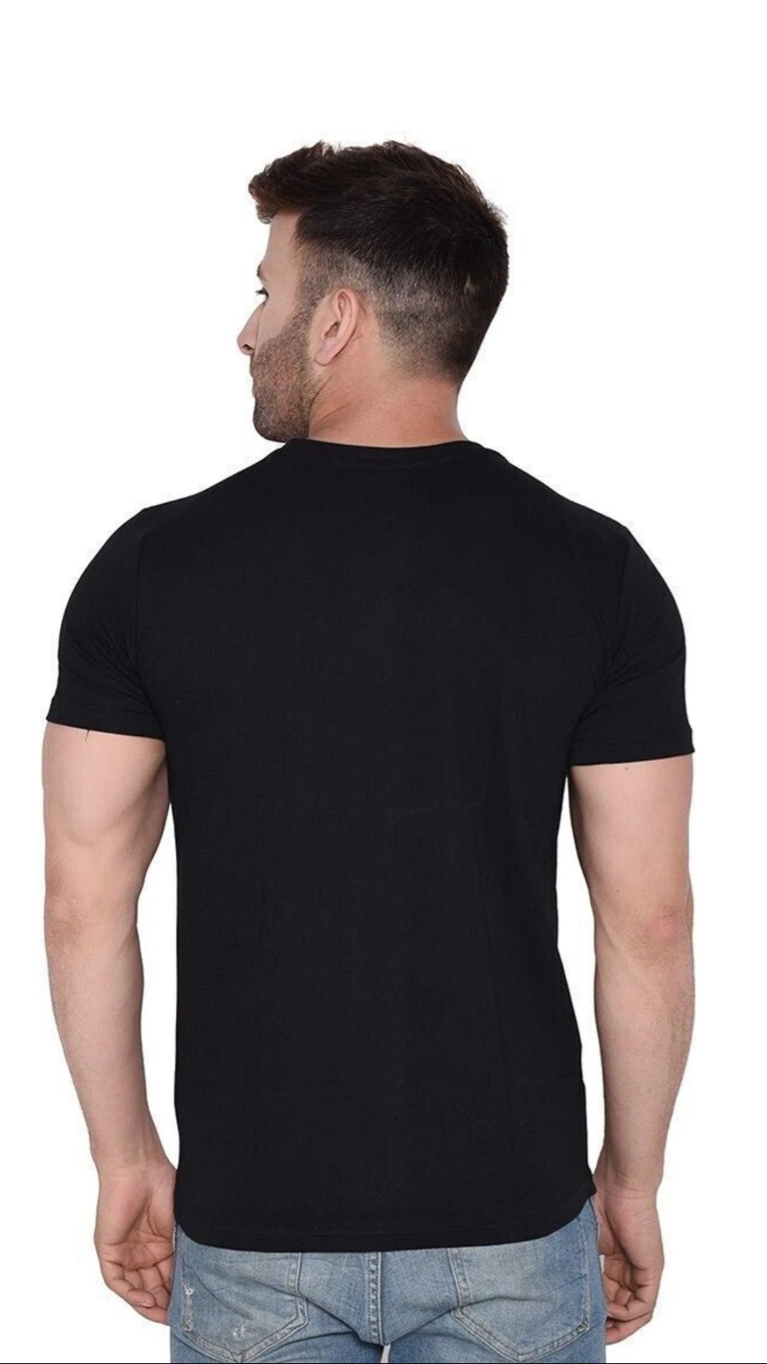 Plain black t shirt